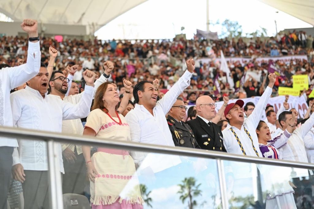 Asiste Eduardo Ramírez al Tercer Informe del gobernador de Oaxaca, Salomón&nbsp;Jara